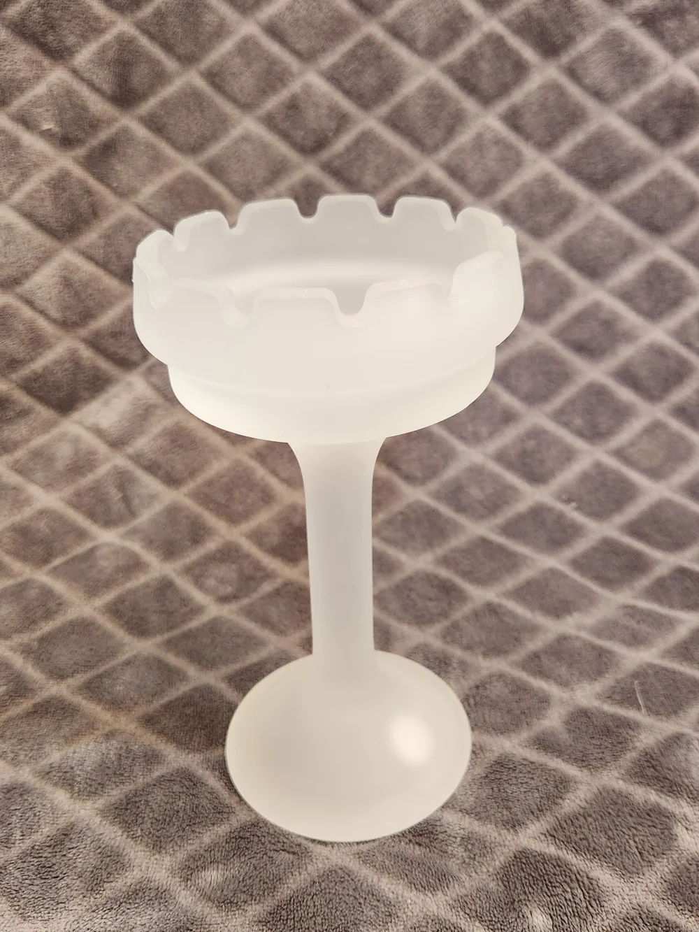 Vintage PartyLite Clairmont Fairy Light Frosted Glass Candle Holder 10" 2 Piece - Picture 5 of 10